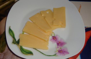Сыр твердый. Калорийность, польза и вред