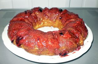 Творожный кекс в ягодном сиропе (рецепт с пошаговым фото)