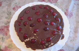 Шоколадный торт с вишней (пошаговый фото рецепт)