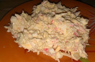 Крабовый салат с сыром (рецепт с пошаговыми фото)