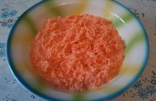 Салат из свежей моркови со сметаной (пошаговый фото рецепт)