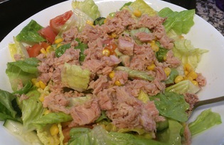 Овощной салат с тунцом (пошаговый фото рецепт)