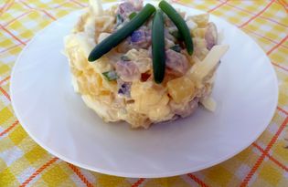 Салат с селедкой, картофелем и яйцами (пошаговый фото рецепт)