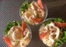 Салат коктейль с креветками (пошаговый фото рецепт)