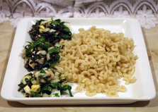Салат из морской капусты с грибами (пошаговый фото рецепт)