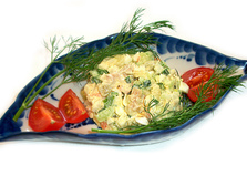Салат с копченым угрем и сельдереем (пошаговый фото рецепт)