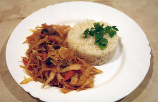 Тушеная капуста с шампиньонами и рисом (пошаговый фото рецепт)
