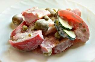 Овощной салат с оливками (пошаговый фото рецепт)