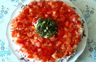 Салат с колбасным сыром "Красная шапочка" (пошаговый фото рецепт)