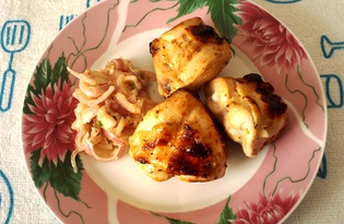 Куриный шашлык, маринованный в кефире с луком (пошаговый фото рецепт)