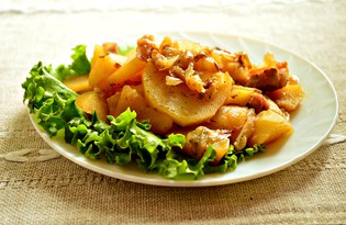 Капуста, жаренная с картофелем и чесноком на сале (пошаговый фото рецепт)