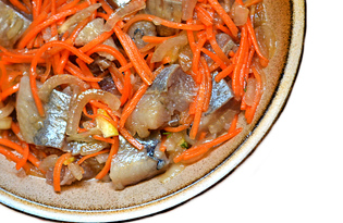 Маринованная сельдь с морковью (пошаговый фото рецепт)