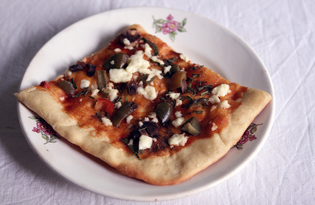 Пицца с бараниной и козьим сыром (пошаговый фото рецепт)