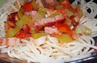 Спагетти с копченой грудинкой и овощами (пошаговый фото рецепт)
