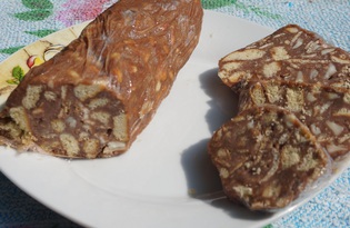 Сладкая колбаска со сгущенкой (пошаговый фото рецепт)