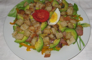 Салат с беконом, болгарским перцем и авокадо (пошаговый фото рецепт)
