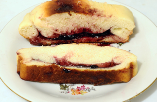 Пирог с черникой из дрожжевого теста (пошаговый фото рецепт)