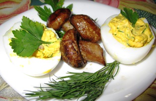 Фаршированные яйца с грибами (пошаговый фото рецепт)