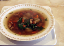 Быстрый суп из чечевицы, шпината и свинины (пошаговый фото рецепт)