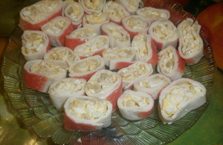 Крабовые палочки фаршированные плавленным сыром (пошаговый фото рецепт)