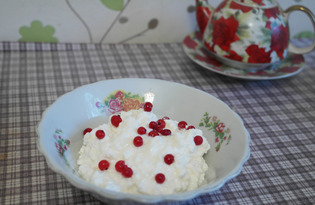 Творожной десерт с красной смородиной (пошаговый фото рецепт)