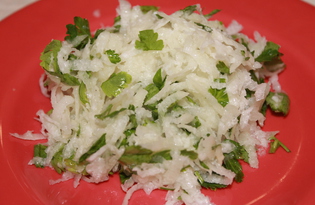Салат из редьки с петрушкой (пошаговый фото рецепт)