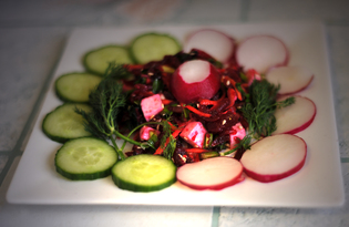 Весенне - зимний салат из свеклы с зеленью (пошаговый фото рецепт)