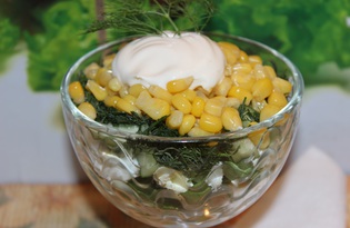 Салат с кукурузой, щавелем, огурцом (пошаговый фото рецепт)