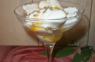 Десерт с мороженым, медом и семечками (пошаговый фото рецепт)