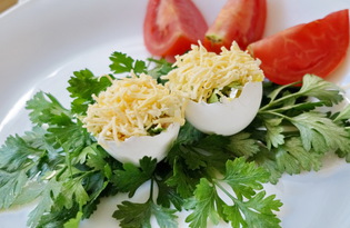 Вареные яйца на завтрак (пошаговый фото рецепт)
