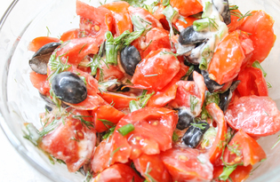 Салат с помидорами и маслинами (пошаговый фото рецепт)