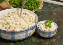 Салат из белого редиса и куриной грудки (пошаговый фото рецепт)