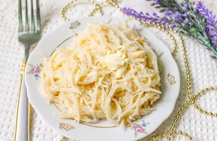 Отварная вермишель с маслом и сыром (пошаговый фото рецепт)