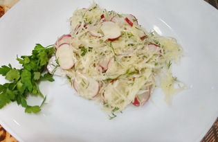 Салат из капусты и редиски (пошаговый фото рецепт)