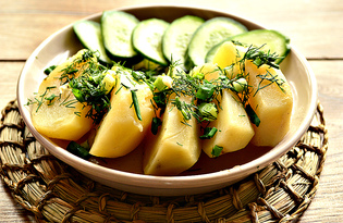 Отварной картофель в мясном бульоне с зеленью (пошаговый фото рецепт)
