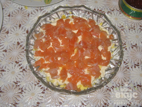 Салат с сёмгой, апельсином и красной икрой