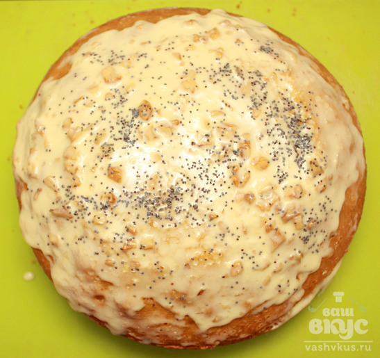Бисквитный торт с ореховым кремом в мультиварке Redmond M-4502