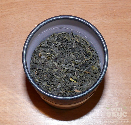 Холодный зелёный чай с имбирём и цитрусовыми