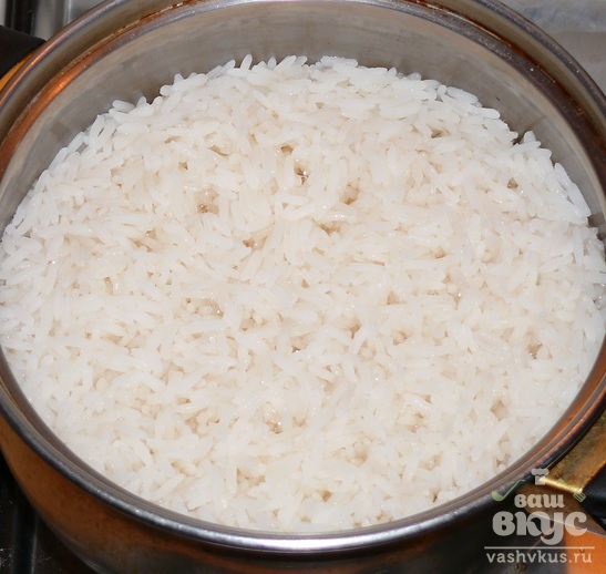 Кисло - сладкие утиные кусочки с рассыпчатым рисом