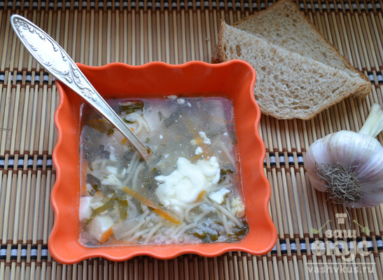 Куриный суп со щавелем в мультиварке