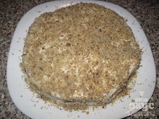 Торт с финиками, черносливом и курагой "Сюрприз"