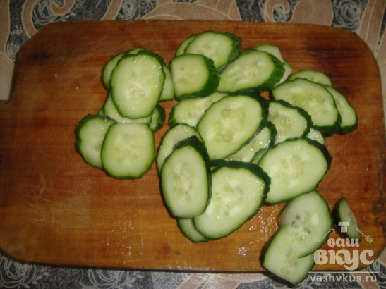 Овощной салат с сухариками