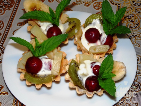 Сладкие тарталетки с ягодами и фруктами