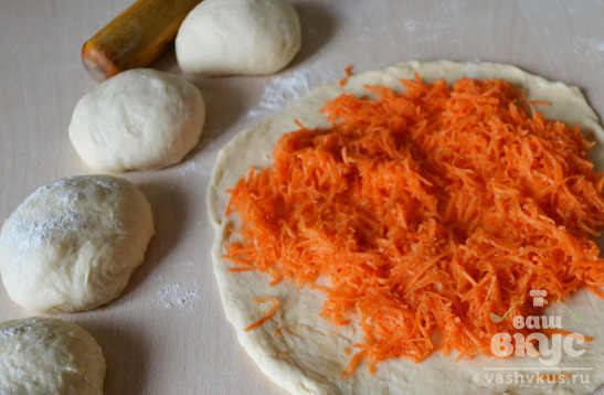 Открытый морковный пирог