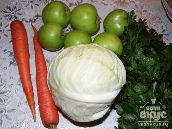 Салат из зеленых яблок, капусты и моркови