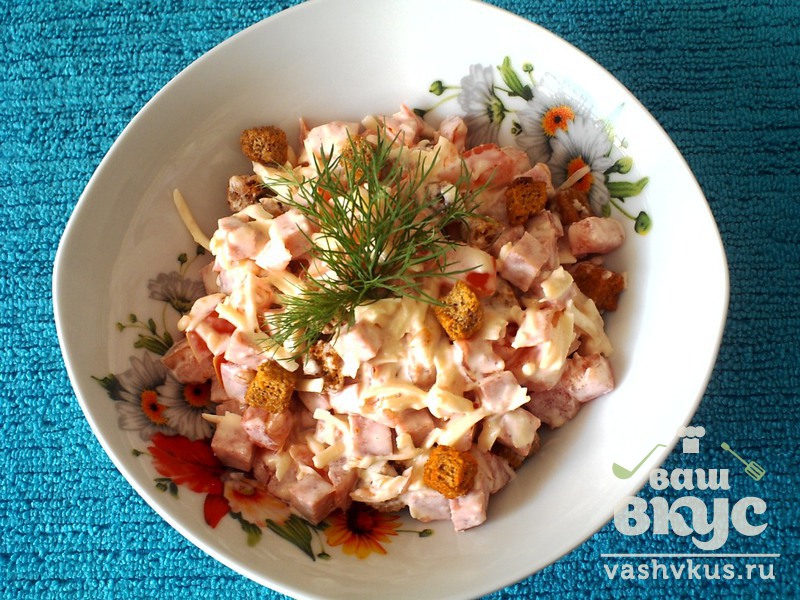 Закусочный салат с колбасой и сыром — рецепты | Дзен