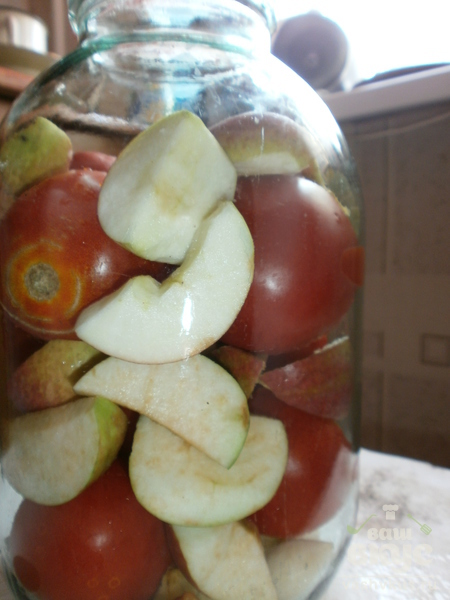 Рецепты приготовления помидоров с яблоками на зиму