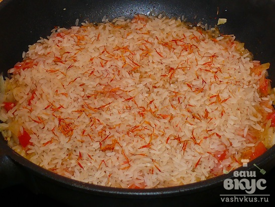 Рис с мидиями
