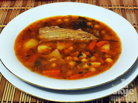 Испанский суп с нутом «Косидо»