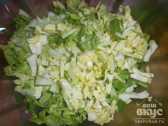 Салат с огурцом и капустой «Весенняя нежность»